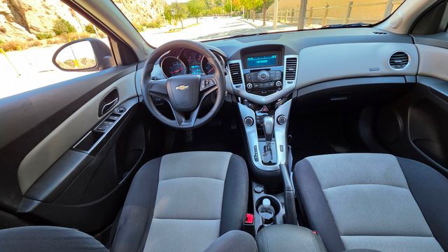 2015 Chevrolet Cruze LS Auto | Santa Clarita, CA | Starfire Auto Inc 2015 Chevrolet Cruze LS Auto | Santa Clarita, CA | Starfire Auto Inc