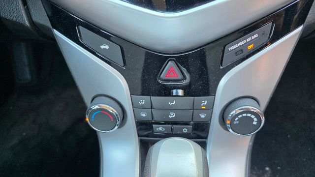 2015 Chevrolet Cruze LS Auto | Santa Clarita, CA | Starfire Auto Inc 2015 Chevrolet Cruze LS Auto | Santa Clarita, CA | Starfire Auto Inc