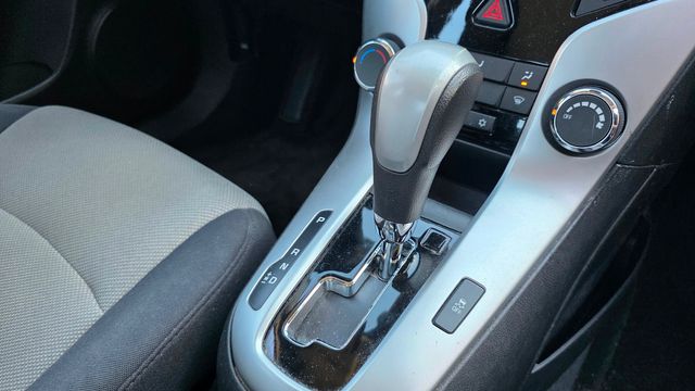 2015 Chevrolet Cruze LS Auto | Santa Clarita, CA | Starfire Auto Inc 2015 Chevrolet Cruze LS Auto | Santa Clarita, CA | Starfire Auto Inc