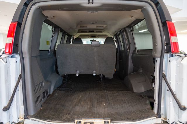 2015 Chevrolet Express 8 passenger LS 2500