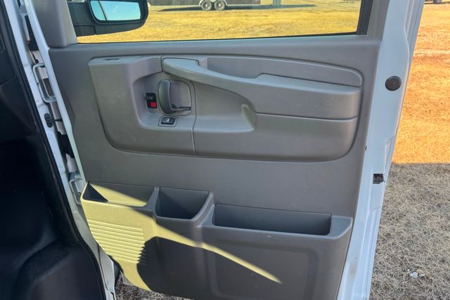 2015 Chevrolet Express LS 2500 | Roscoe, IL | Autoland Outlets 2015 Chevrolet Express LS 2500 | Roscoe, IL | Autoland Outlets