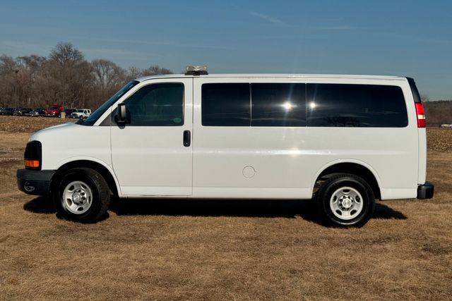 2015 Chevrolet Express LS 2500 | Roscoe, IL | Autoland Outlets