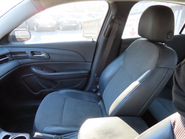 2015 Chevrolet Malibu LT  