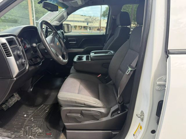 2015 Chevrolet Silverado 1500 LT Pickup 4D 5 3/4 ft