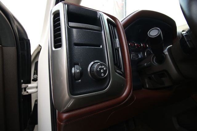 2015 Chevrolet Silverado 1500 High Country | San Antonio, TX | R&L Certified Auto Group 2015 Chevrolet Silverado 1500 High Country | San Antonio, TX | R&L Certified Auto Group