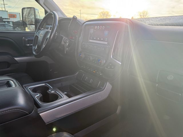 2015 Chevrolet SILVERADO 2500 HD LTZ 4x4 Crew Cab | Canton, Ohio | Ohio Auto Warehouse LLC 2015 Chevrolet SILVERADO 2500 HD LTZ 4x4 Crew Cab | Canton, Ohio | Ohio Auto Warehouse LLC
