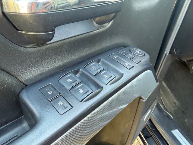 2015 Chevrolet SILVERADO 2500 HD LTZ 4x4 Crew Cab | Canton, Ohio | Ohio Auto Warehouse LLC 2015 Chevrolet SILVERADO 2500 HD LTZ 4x4 Crew Cab | Canton, Ohio | Ohio Auto Warehouse LLC