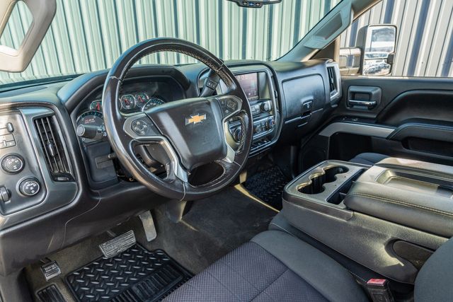 2015 Chevrolet Silverado 2500HD LT Z71 / DURAMAX DIESEL ALLISON 4X4 / CLEAN CARFAX | Austin, TX | Rocky Mountain Truck Stop Austin