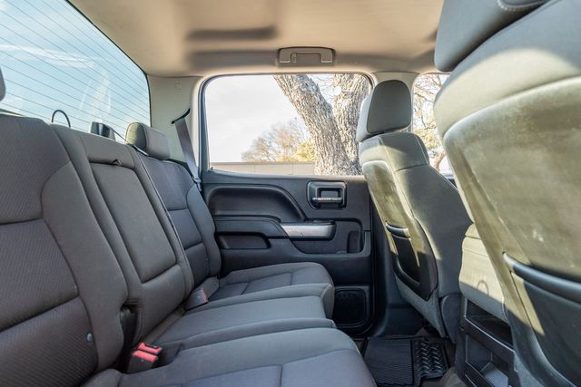 2015 Chevrolet Silverado 2500HD LT Z71 / DURAMAX DIESEL ALLISON 4X4 / CLEAN CARFAX | Austin, TX | Rocky Mountain Truck Stop Austin 2015 Chevrolet Silverado 2500HD LT Z71 / DURAMAX DIESEL ALLISON 4X4 / CLEAN CARFAX | Austin, TX | Rocky Mountain Truck Stop Austin