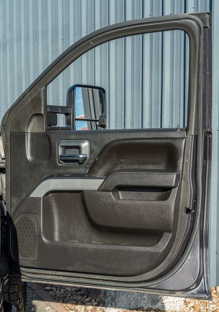 2015 Chevrolet Silverado 2500HD LT Z71 / DURAMAX DIESEL ALLISON 4X4 / CLEAN CARFAX | Austin, TX | Rocky Mountain Truck Stop Austin