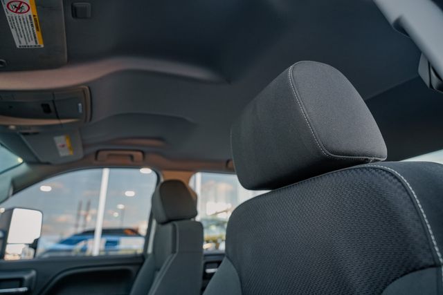 2015 Chevrolet Silverado 2500HD LT Z71 / DURAMAX DIESEL 4X4 / CLEAN CARFAX | Austin, TX | Rocky Mountain Truck Stop Austin 2015 Chevrolet Silverado 2500HD LT Z71 / DURAMAX DIESEL 4X4 / CLEAN CARFAX | Austin, TX | Rocky Mountain Truck Stop Austin