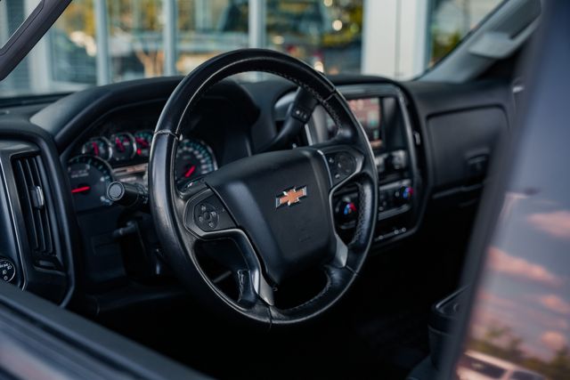 2015 Chevrolet Silverado 2500HD LT Z71 / DURAMAX DIESEL 4X4 / CLEAN CARFAX | Austin, TX | Rocky Mountain Truck Stop Austin 2015 Chevrolet Silverado 2500HD LT Z71 / DURAMAX DIESEL 4X4 / CLEAN CARFAX | Austin, TX | Rocky Mountain Truck Stop Austin