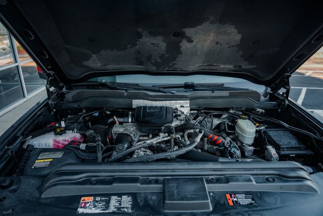 2015 Chevrolet Silverado 2500HD LT Z71 / DURAMAX DIESEL 4X4 / CLEAN CARFAX | Austin, TX | Rocky Mountain Truck Stop Austin 2015 Chevrolet Silverado 2500HD LT Z71 / DURAMAX DIESEL 4X4 / CLEAN CARFAX | Austin, TX | Rocky Mountain Truck Stop Austin