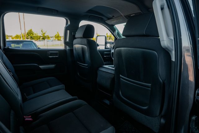 2015 Chevrolet Silverado 2500HD LT Z71 / DURAMAX DIESEL 4X4 / CLEAN CARFAX | Austin, TX | Rocky Mountain Truck Stop Austin 2015 Chevrolet Silverado 2500HD LT Z71 / DURAMAX DIESEL 4X4 / CLEAN CARFAX | Austin, TX | Rocky Mountain Truck Stop Austin