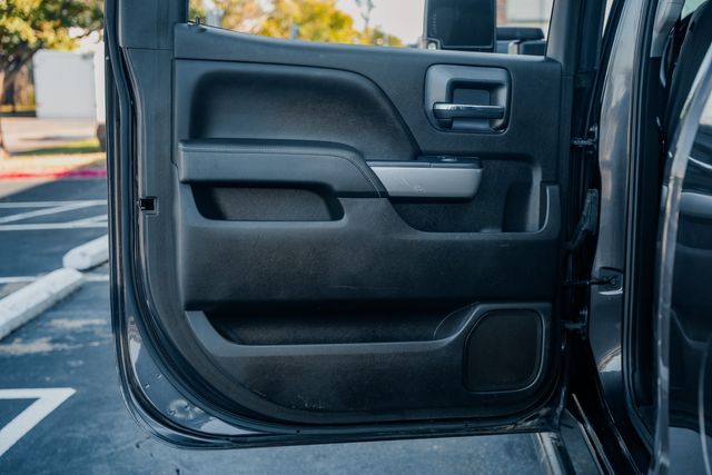 2015 Chevrolet Silverado 2500HD LT Z71 / DURAMAX DIESEL 4X4 / CLEAN CARFAX | Austin, TX | Rocky Mountain Truck Stop Austin 2015 Chevrolet Silverado 2500HD LT Z71 / DURAMAX DIESEL 4X4 / CLEAN CARFAX | Austin, TX | Rocky Mountain Truck Stop Austin