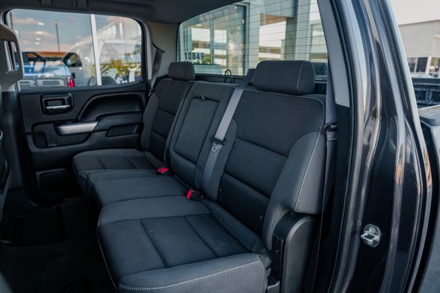 2015 Chevrolet Silverado 2500HD LT Z71 / DURAMAX DIESEL 4X4 / CLEAN CARFAX | Austin, TX | Rocky Mountain Truck Stop Austin 2015 Chevrolet Silverado 2500HD LT Z71 / DURAMAX DIESEL 4X4 / CLEAN CARFAX | Austin, TX | Rocky Mountain Truck Stop Austin