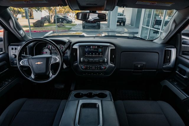 2015 Chevrolet Silverado 2500HD LT Z71 / DURAMAX DIESEL 4X4 / CLEAN CARFAX | Austin, TX | Rocky Mountain Truck Stop Austin 2015 Chevrolet Silverado 2500HD LT Z71 / DURAMAX DIESEL 4X4 / CLEAN CARFAX | Austin, TX | Rocky Mountain Truck Stop Austin