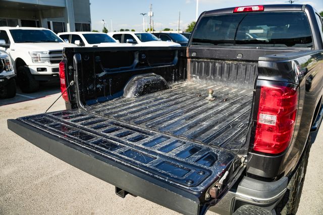 2015 Chevrolet Silverado 2500HD LT Z71 / DURAMAX DIESEL 4X4 / CLEAN CARFAX | Austin, TX | Rocky Mountain Truck Stop Austin 2015 Chevrolet Silverado 2500HD LT Z71 / DURAMAX DIESEL 4X4 / CLEAN CARFAX | Austin, TX | Rocky Mountain Truck Stop Austin