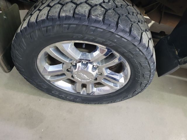 2015 Chevrolet Silverado 2500HD High Country Duramax Financing - | Dickinson, ND | Autorama Auto Sales and Rentals 2015 Chevrolet Silverado 2500HD High Country Duramax Financing - | Dickinson, ND | Autorama Auto Sales and Rentals