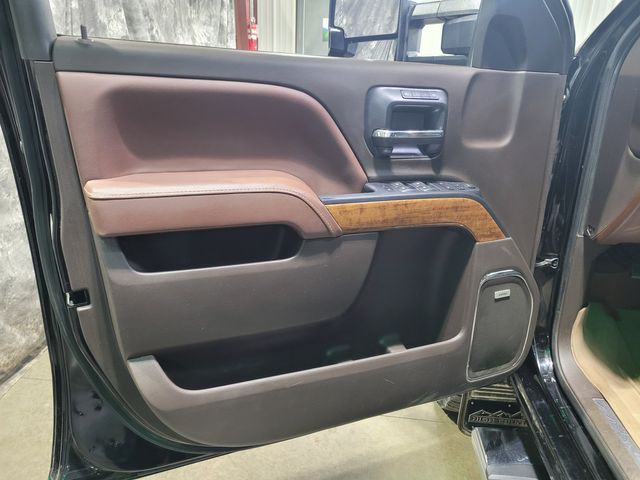 2015 Chevrolet Silverado 2500HD High Country Duramax   Financing - | Dickinson, ND | Autorama Auto Sales and Rentals