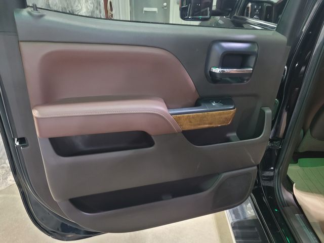 2015 Chevrolet Silverado 2500HD High Country Duramax Financing - | Dickinson, ND | Autorama Auto Sales and Rentals 2015 Chevrolet Silverado 2500HD High Country Duramax Financing - | Dickinson, ND | Autorama Auto Sales and Rentals