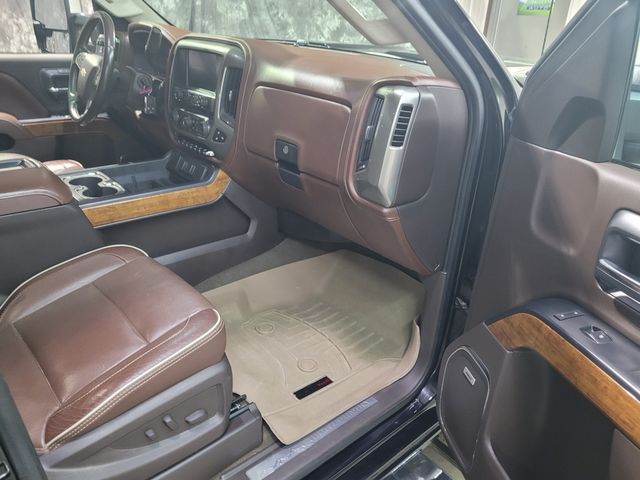 2015 Chevrolet Silverado 2500HD High Country Duramax Financing - | Dickinson, ND | Autorama Auto Sales and Rentals 2015 Chevrolet Silverado 2500HD High Country Duramax Financing - | Dickinson, ND | Autorama Auto Sales and Rentals