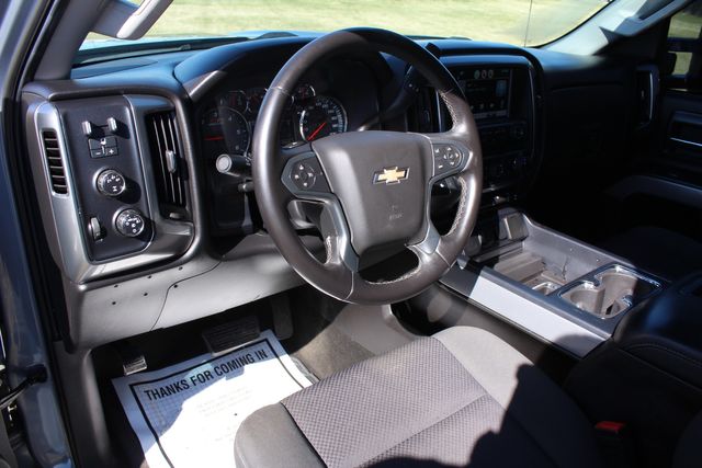 2015 Chevrolet Silverado 2500HD Diesel 4x4 LT | Roscoe, IL | Autoland Outlets