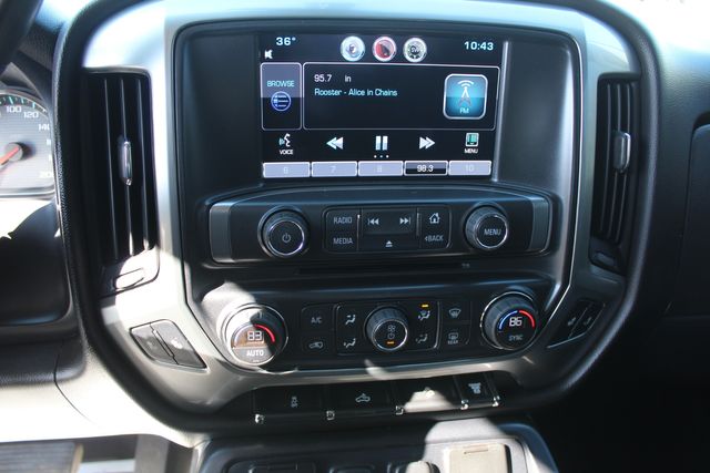 2015 Chevrolet Silverado 2500HD Diesel 4x4 LT | Roscoe, IL | Autoland Outlets