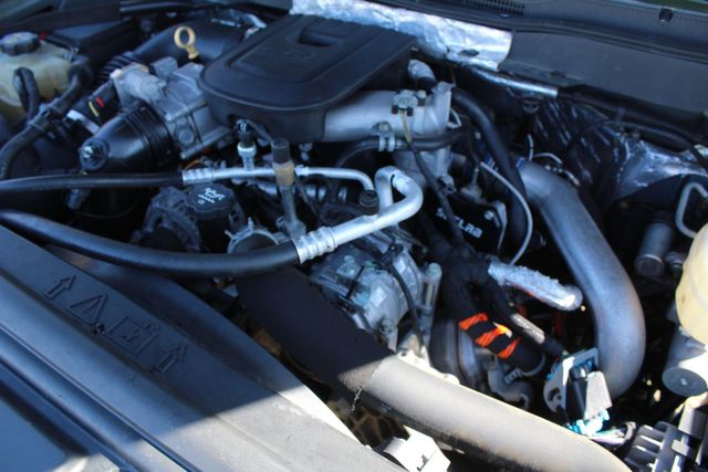 2015 Chevrolet Silverado 2500HD Diesel 4x4 LT | Roscoe, IL | Autoland Outlets