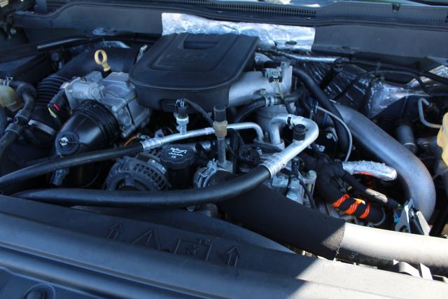 2015 Chevrolet Silverado 2500HD Diesel 4x4 LT | Roscoe, IL | Autoland Outlets