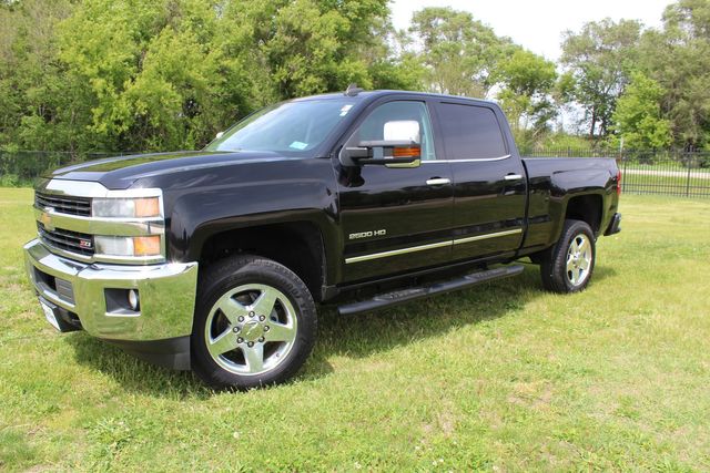 2015 Chevrolet Silverado 2500HD Diesel 4x4 LTZ | Roscoe, IL | Autoland Outlets 2015 Chevrolet Silverado 2500HD Diesel 4x4 LTZ | Roscoe, IL | Autoland Outlets