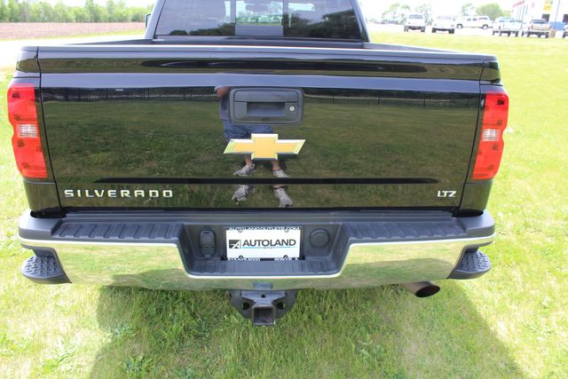 2015 Chevrolet Silverado 2500HD Diesel 4x4 LTZ | Roscoe, IL | Autoland Outlets