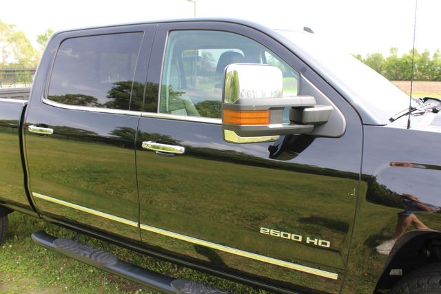 2015 Chevrolet Silverado 2500HD Diesel 4x4 LTZ | Roscoe, IL | Autoland Outlets 2015 Chevrolet Silverado 2500HD Diesel 4x4 LTZ | Roscoe, IL | Autoland Outlets