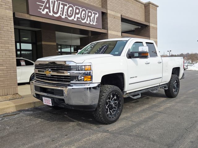 2015 Chevrolet Silverado 2500HD W/T | Ellisville, MO | AutoPort 2015 Chevrolet Silverado 2500HD W/T | Ellisville, MO | AutoPort