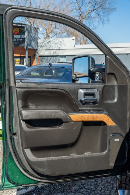 2015 Chevrolet Silverado 3500HD LTZ LONG BED DRW 4X4 LOW MILES / LOADED / DURAMAX | Austin, TX | Rocky Mountain Truck Stop Austin 2015 Chevrolet Silverado 3500HD LTZ LONG BED DRW 4X4 LOW MILES / LOADED / DURAMAX | Austin, TX | Rocky Mountain Truck Stop Austin