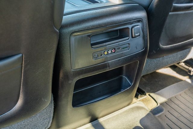 2015 Chevrolet Silverado 3500HD LTZ LONG BED DRW 4X4 LOW MILES / LOADED / DURAMAX | Austin, TX | Rocky Mountain Truck Stop Austin 2015 Chevrolet Silverado 3500HD LTZ LONG BED DRW 4X4 LOW MILES / LOADED / DURAMAX | Austin, TX | Rocky Mountain Truck Stop Austin