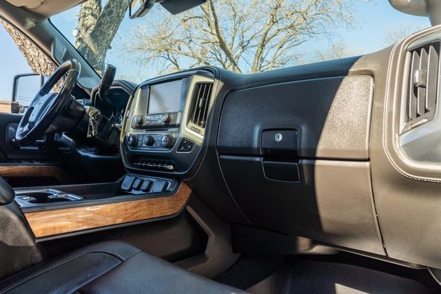 2015 Chevrolet Silverado 3500HD LTZ LONG BED DRW 4X4 LOW MILES / LOADED / DURAMAX | Dallas, TX | Rocky Mountain Truck Stop Dallas 2015 Chevrolet Silverado 3500HD LTZ LONG BED DRW 4X4 LOW MILES / LOADED / DURAMAX | Dallas, TX | Rocky Mountain Truck Stop Dallas