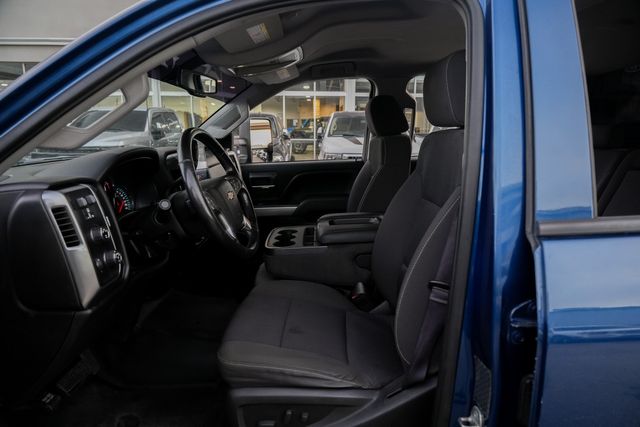 2015 Chevrolet Silverado 3500HD LT Z71 / LONG BED CREW CAB SRW / 4X4 DURAMAX | Austin, TX | Rocky Mountain Truck Stop Austin 2015 Chevrolet Silverado 3500HD LT Z71 / LONG BED CREW CAB SRW / 4X4 DURAMAX | Austin, TX | Rocky Mountain Truck Stop Austin