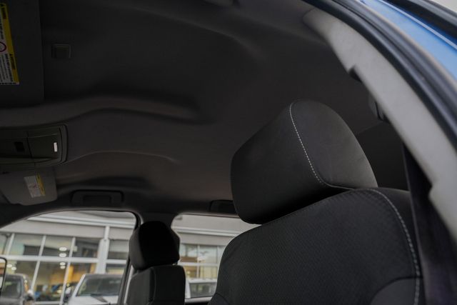 2015 Chevrolet Silverado 3500HD LT Z71 / LONG BED CREW CAB SRW / 4X4 DURAMAX | Austin, TX | Rocky Mountain Truck Stop Austin