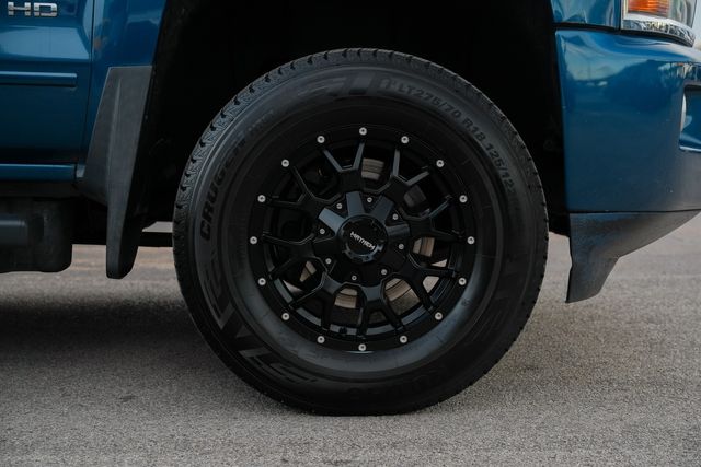 2015 Chevrolet Silverado 3500HD LT Z71 / LONG BED CREW CAB SRW / 4X4 DURAMAX | Austin, TX | Rocky Mountain Truck Stop Austin 2015 Chevrolet Silverado 3500HD LT Z71 / LONG BED CREW CAB SRW / 4X4 DURAMAX | Austin, TX | Rocky Mountain Truck Stop Austin