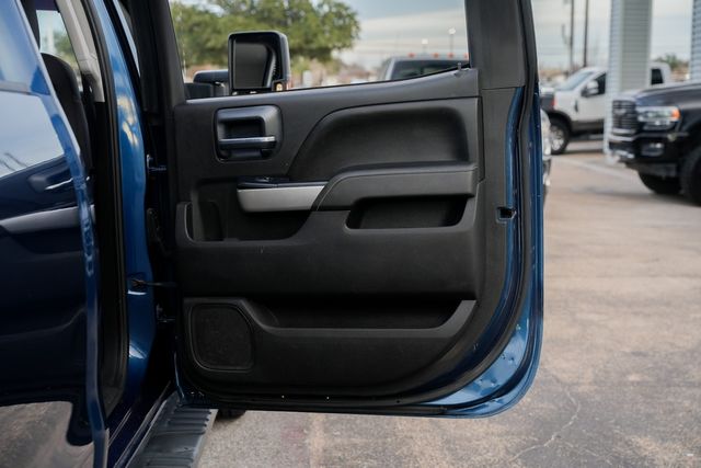 2015 Chevrolet Silverado 3500HD LT Z71 / LONG BED CREW CAB SRW / 4X4 DURAMAX | Austin, TX | Rocky Mountain Truck Stop Austin 2015 Chevrolet Silverado 3500HD LT Z71 / LONG BED CREW CAB SRW / 4X4 DURAMAX | Austin, TX | Rocky Mountain Truck Stop Austin