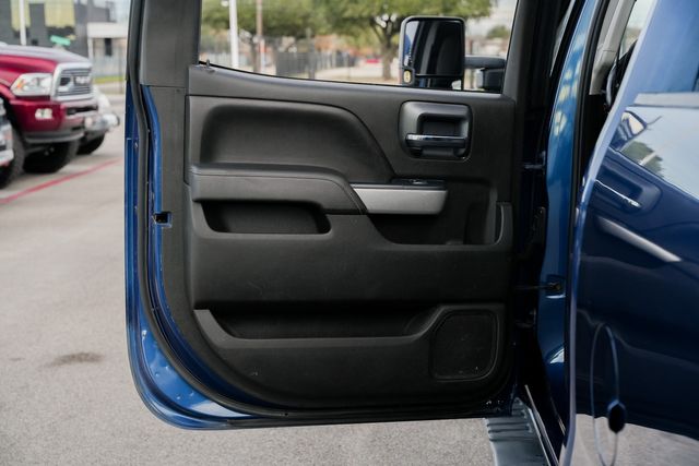 2015 Chevrolet Silverado 3500HD LT Z71 / LONG BED CREW CAB SRW / 4X4 DURAMAX | Austin, TX | Rocky Mountain Truck Stop Austin 2015 Chevrolet Silverado 3500HD LT Z71 / LONG BED CREW CAB SRW / 4X4 DURAMAX | Austin, TX | Rocky Mountain Truck Stop Austin