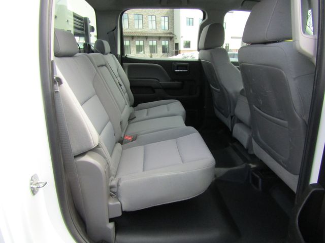 2015 Chevrolet Silverado 3500HD Crew Cab 4x4 with 9' Stake Body and Lift Gate 2015 Chevrolet Silverado 3500HD Crew Cab 4x4 with 9' Stake Body and Lift Gate