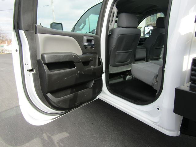 2015 Chevrolet Silverado 3500HD Crew Cab 4x4 with 9' Stake Body and Lift Gate