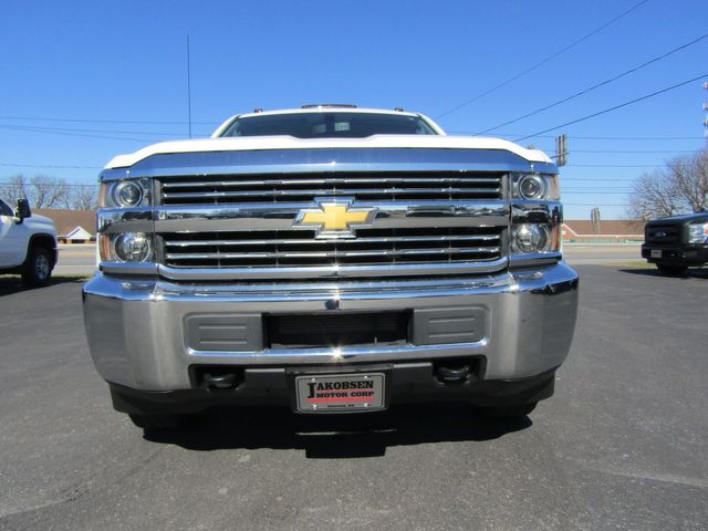 2015 Chevrolet Silverado 3500HD Crew Cab 4x4 with 9' Stake Body and Lift Gate 2015 Chevrolet Silverado 3500HD Crew Cab 4x4 with 9' Stake Body and Lift Gate