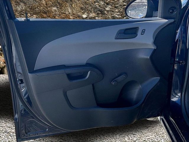 2015 Chevrolet Sonic LS Auto