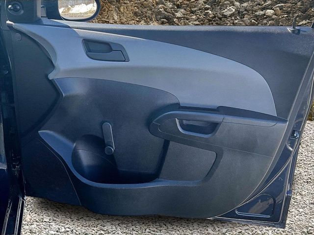 2015 Chevrolet Sonic LS Auto