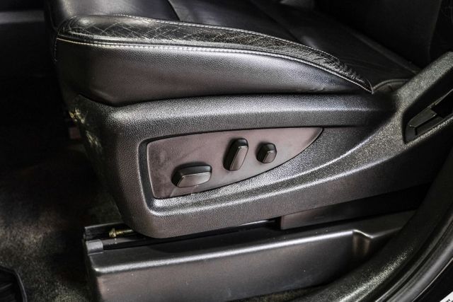 2015 Chevrolet Suburban LT | Addison, TX | Mr Car Guys