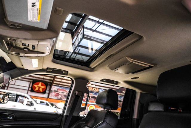 2015 Chevrolet Suburban LT | Addison, TX | Mr Car Guys 2015 Chevrolet Suburban LT | Addison, TX | Mr Car Guys