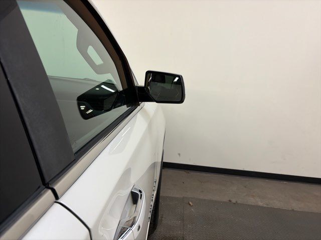 2015 Chevrolet Suburban LTZ